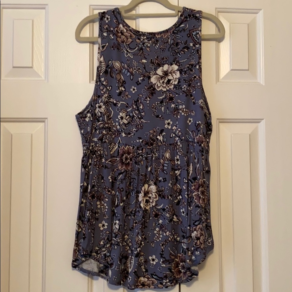 Flower pattern shirt - Picture 3 of 3